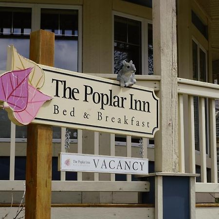 The Poplar Inn 뱀프 외부 사진